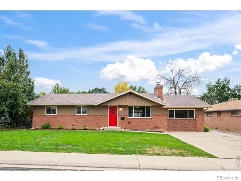 1023 Tulip Street