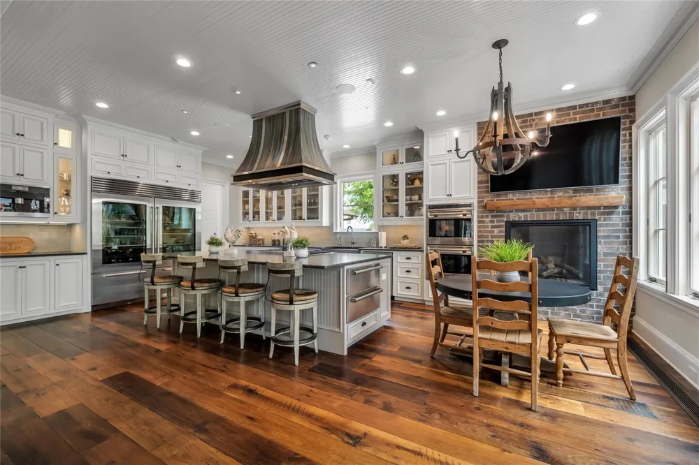 200 Legacy Downs Drive Fort Worth, TX 76126