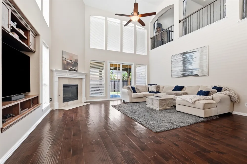 374 Fairlanding Avenue Fairview, TX 75069