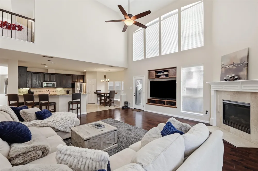 374 Fairlanding Avenue Fairview, TX 75069