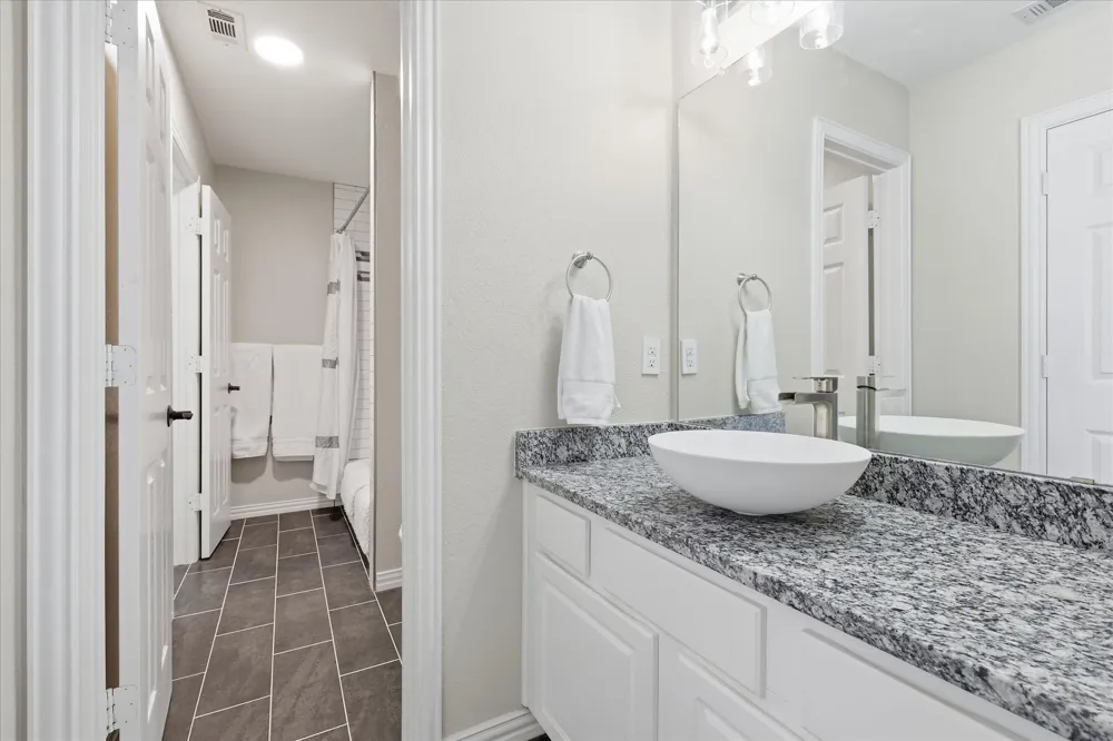 374 Fairlanding Avenue Fairview, TX 75069