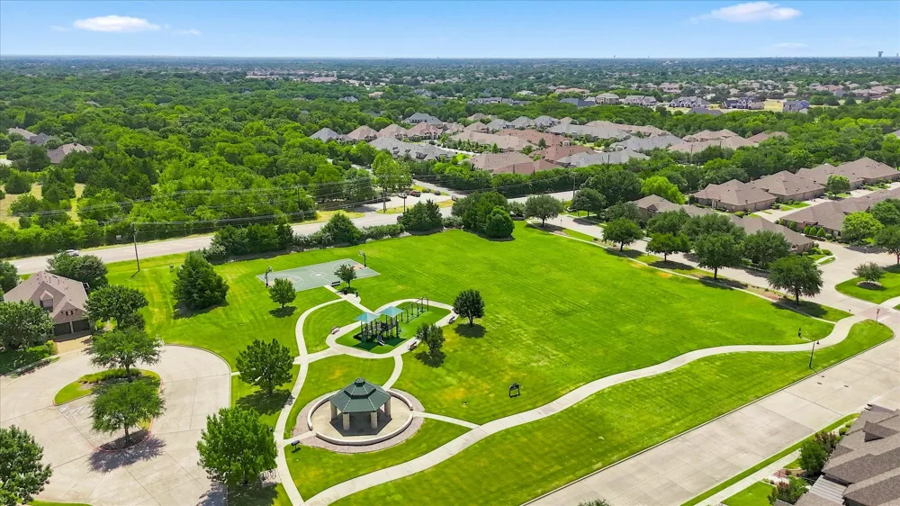 374 Fairlanding Avenue Fairview, TX 75069