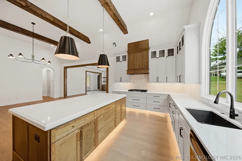 29513 E 106th Street Coweta, OK 74429