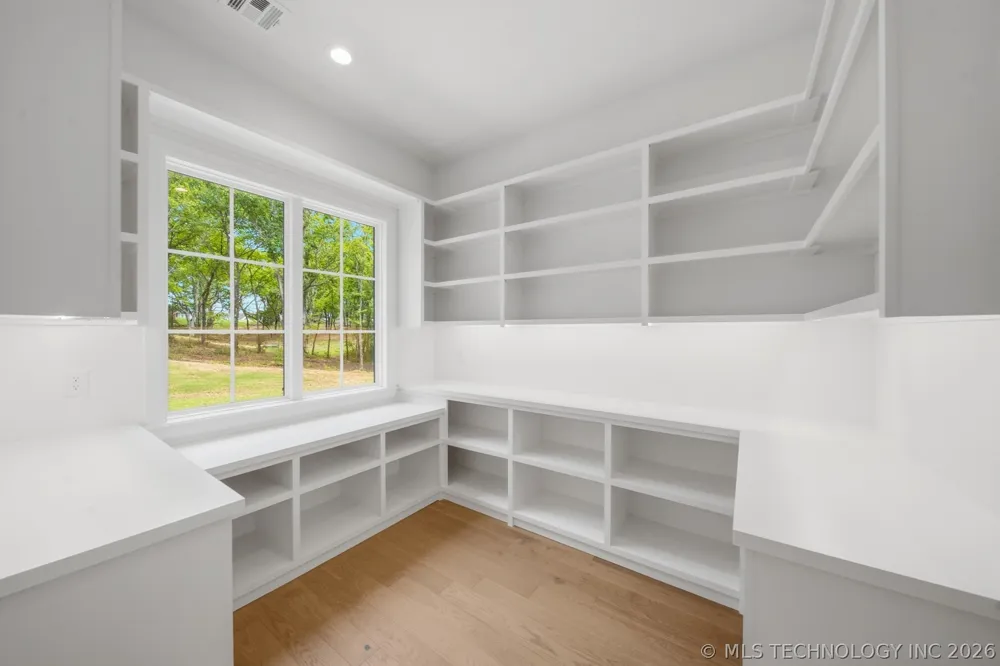 29513 E 106th Street Coweta, OK 74429