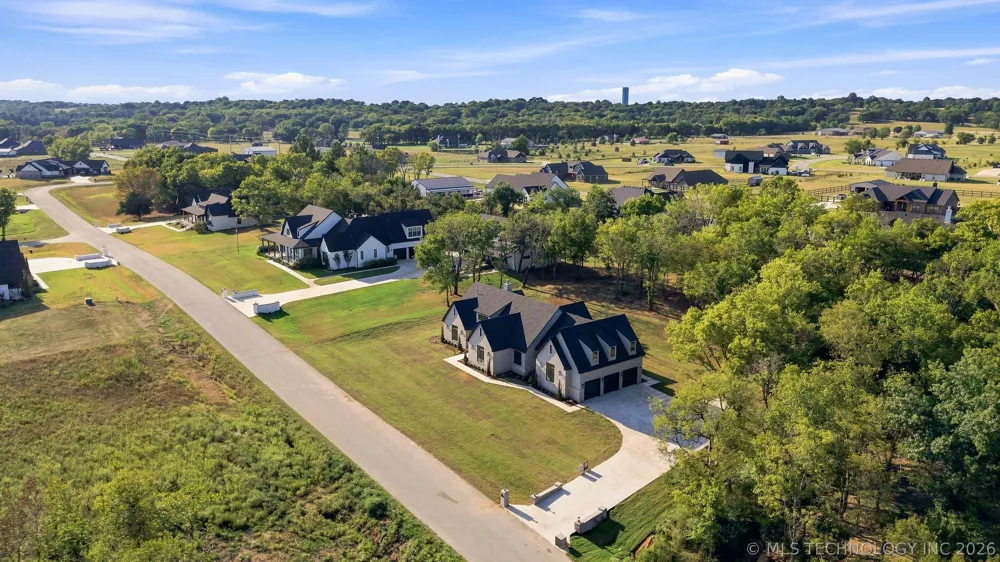 29513 E 106th Street Coweta, OK 74429