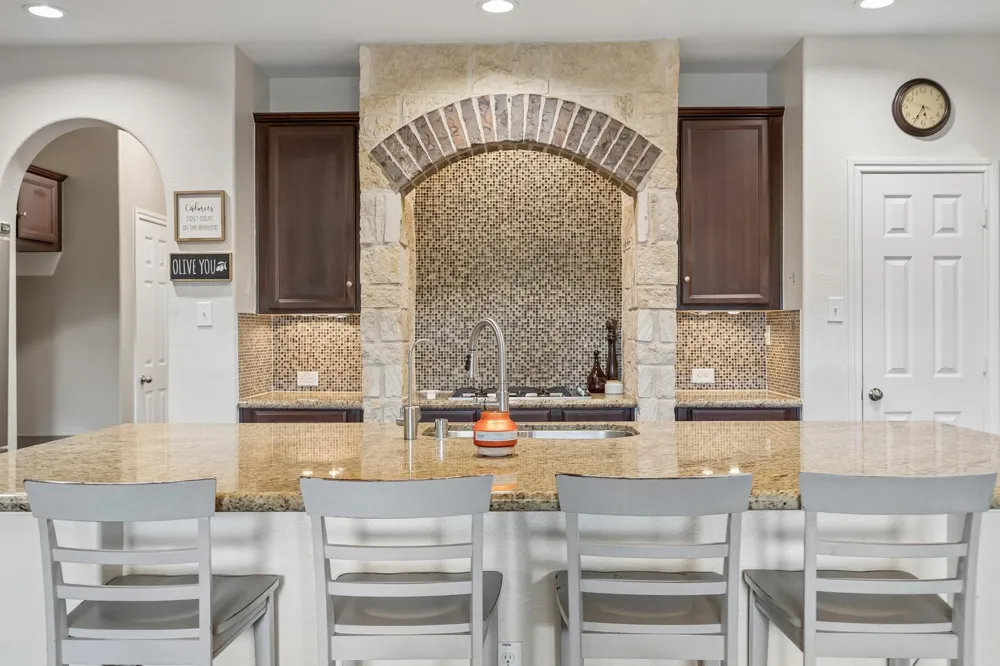 3102 London Lane Missouri City, TX 77459