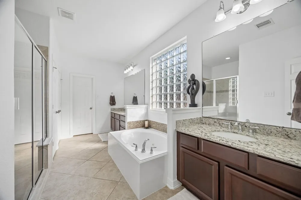 3102 London Lane Missouri City, TX 77459