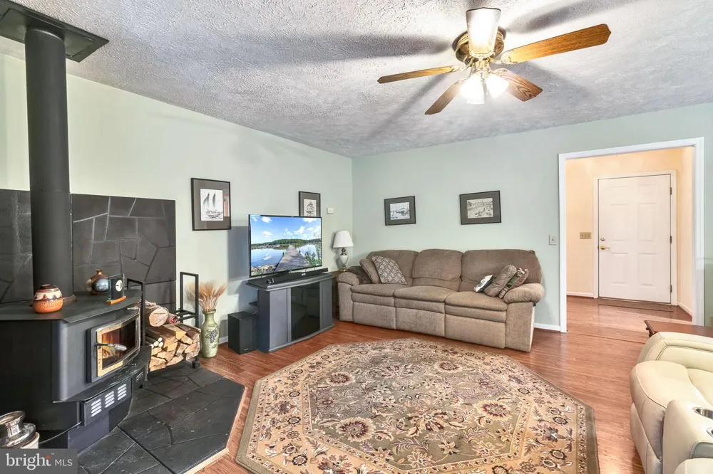 102 CANVASBACK LANE Heathsville, VA 22473