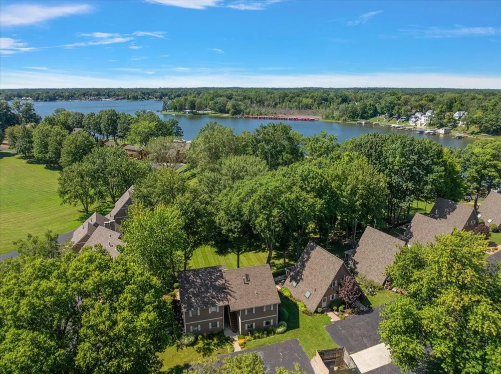 5632 Watervliet Road #16 Watervliet, MI 49098