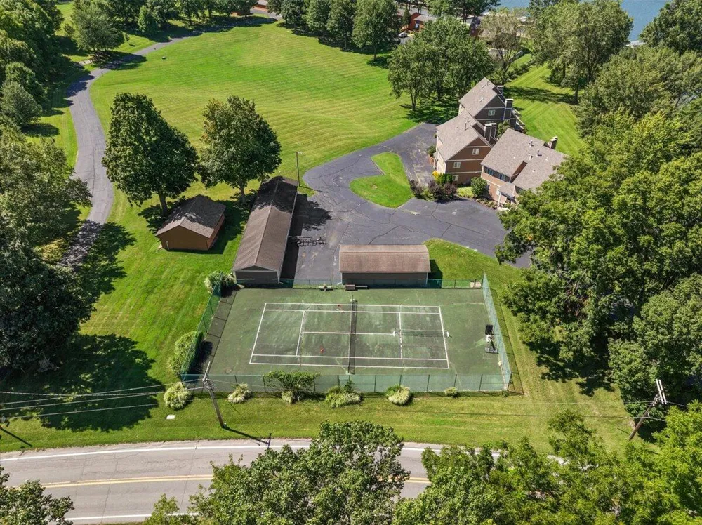 5632 Watervliet Road #16 Watervliet, MI 49098