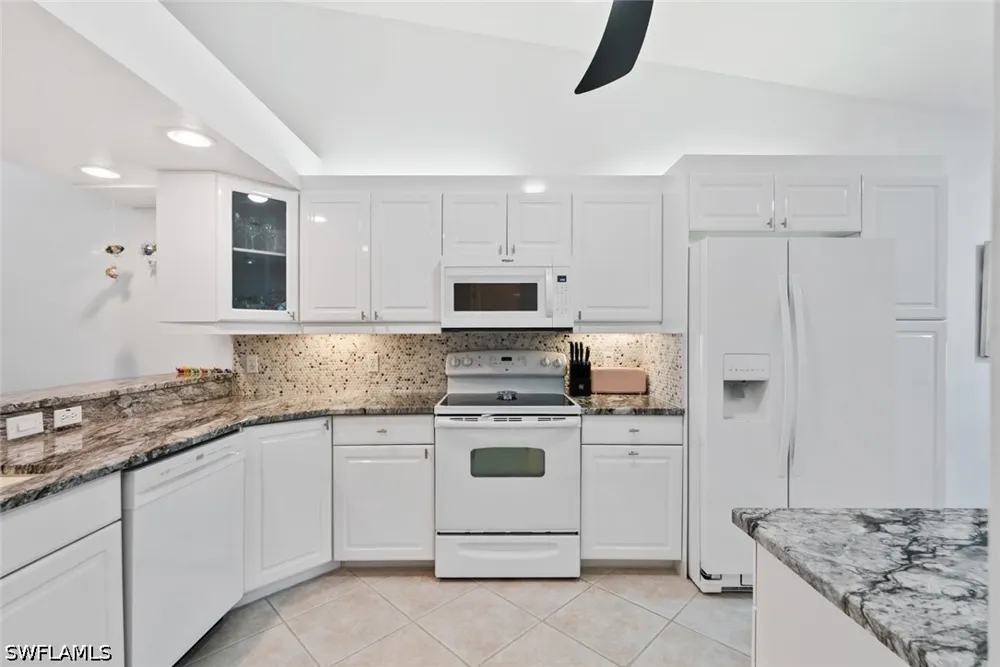 Beach Resort Drive #14 Naples, FL 34114