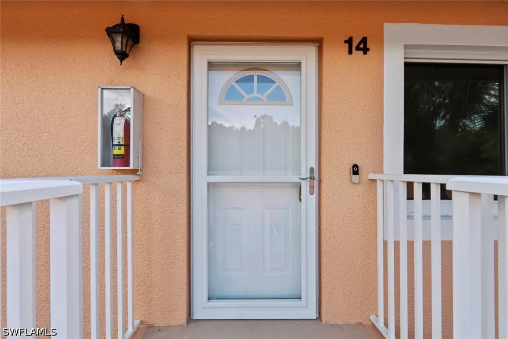 Beach Resort Drive #14 Naples, FL 34114