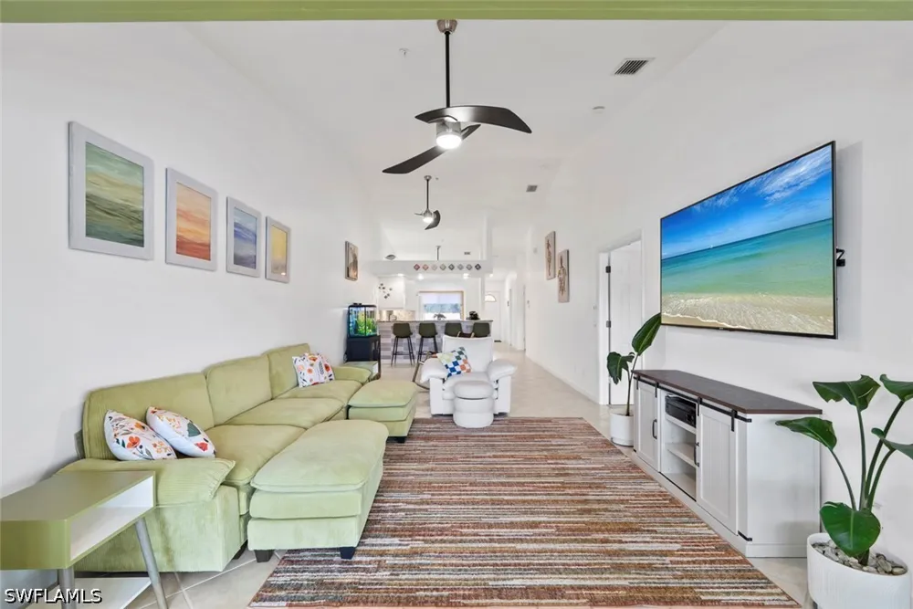 Beach Resort Drive #14 Naples, FL 34114