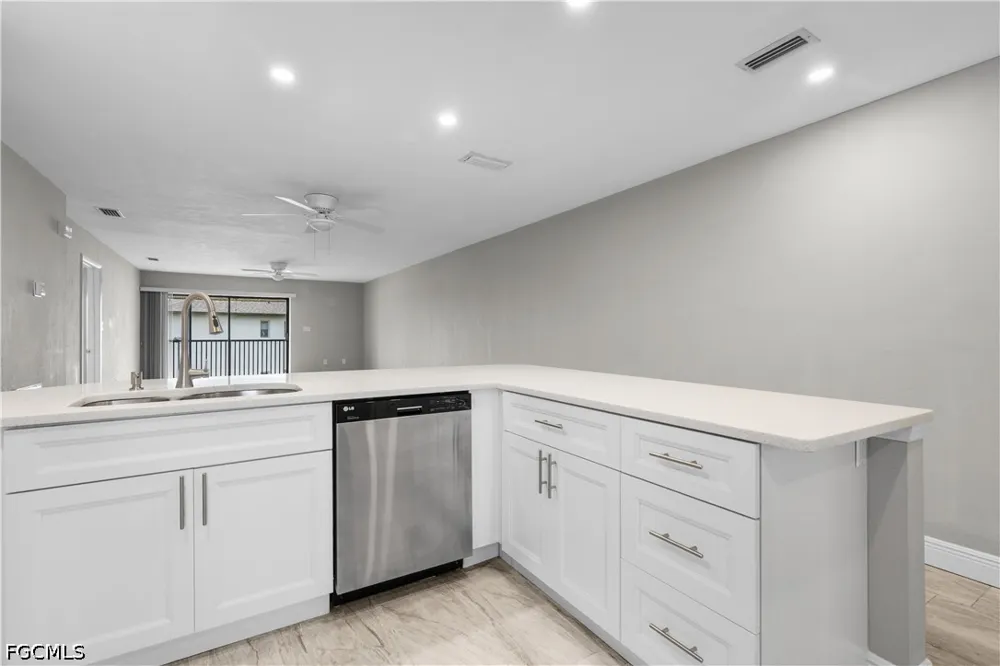 Santa Barbara Boulevard #3 Cape Coral, FL 33914