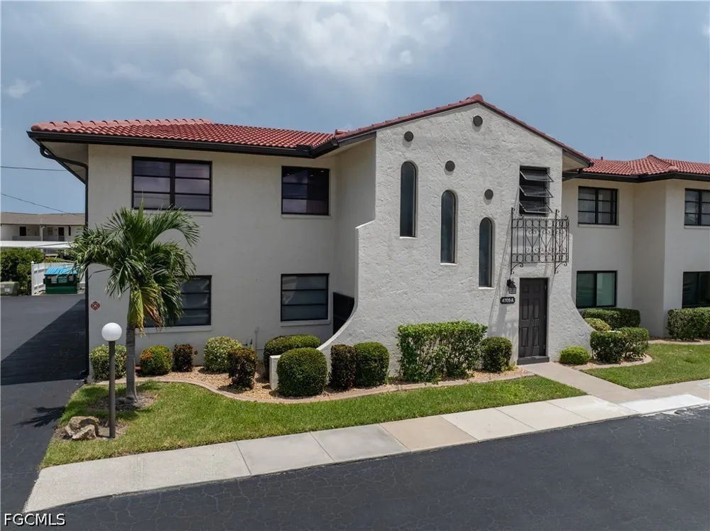 Santa Barbara Boulevard #3 Cape Coral, FL 33914
