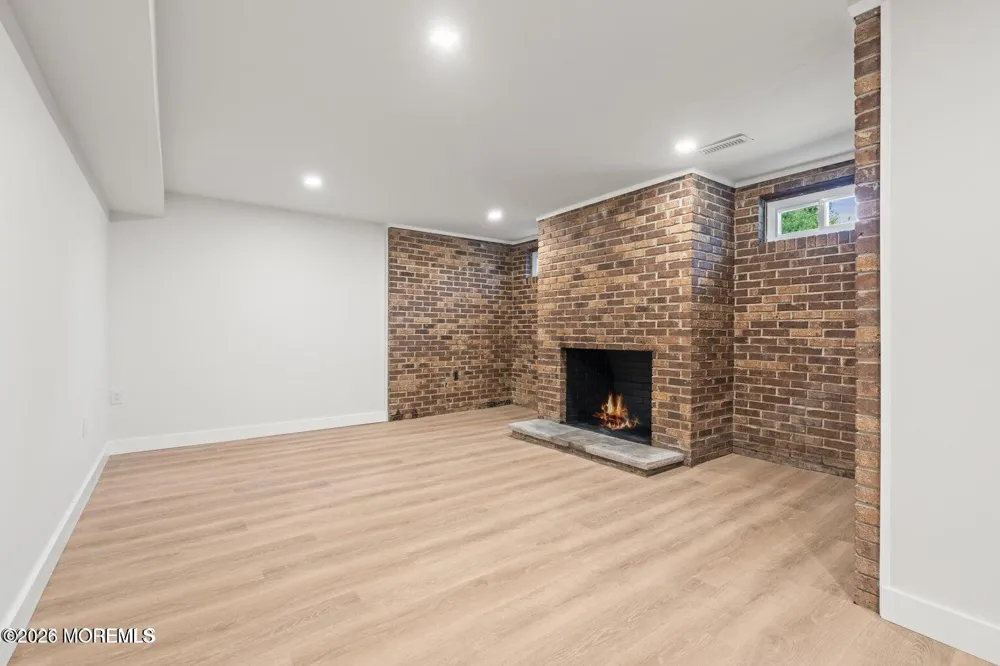 441 Slocum Place Oakhurst, NJ 07755