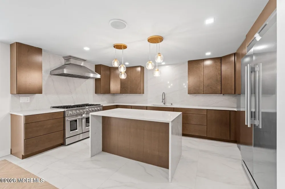 441 Slocum Place Oakhurst, NJ 07755