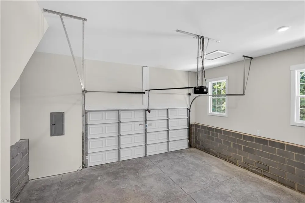 2613 High Meadow Drive Asheboro, NC 27205
