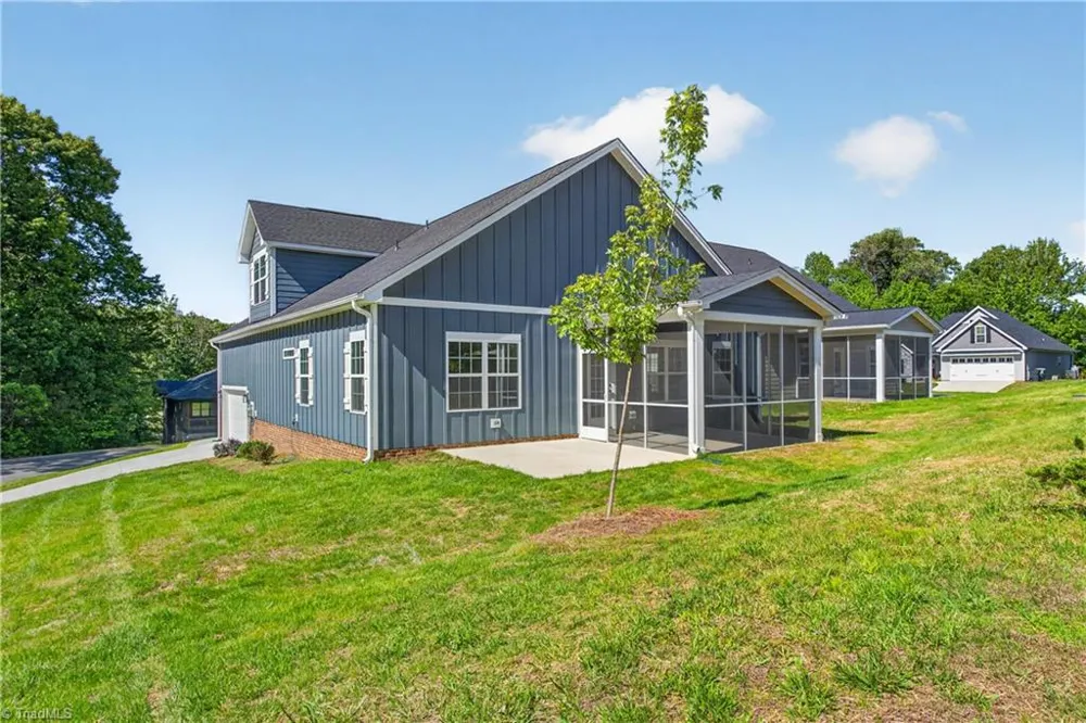 2613 High Meadow Drive Asheboro, NC 27205
