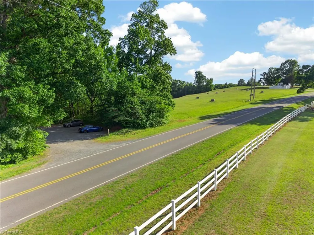 2613 High Meadow Drive Asheboro, NC 27205