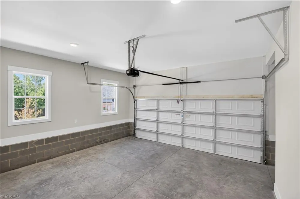 2565 High Meadow Drive Asheboro, NC 27205