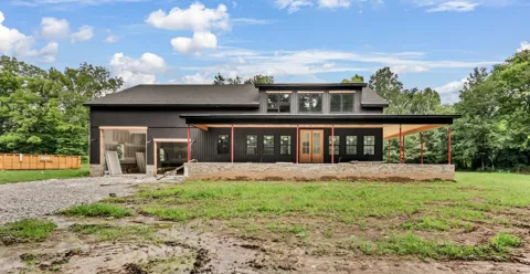 1046 Indian Creek Rd