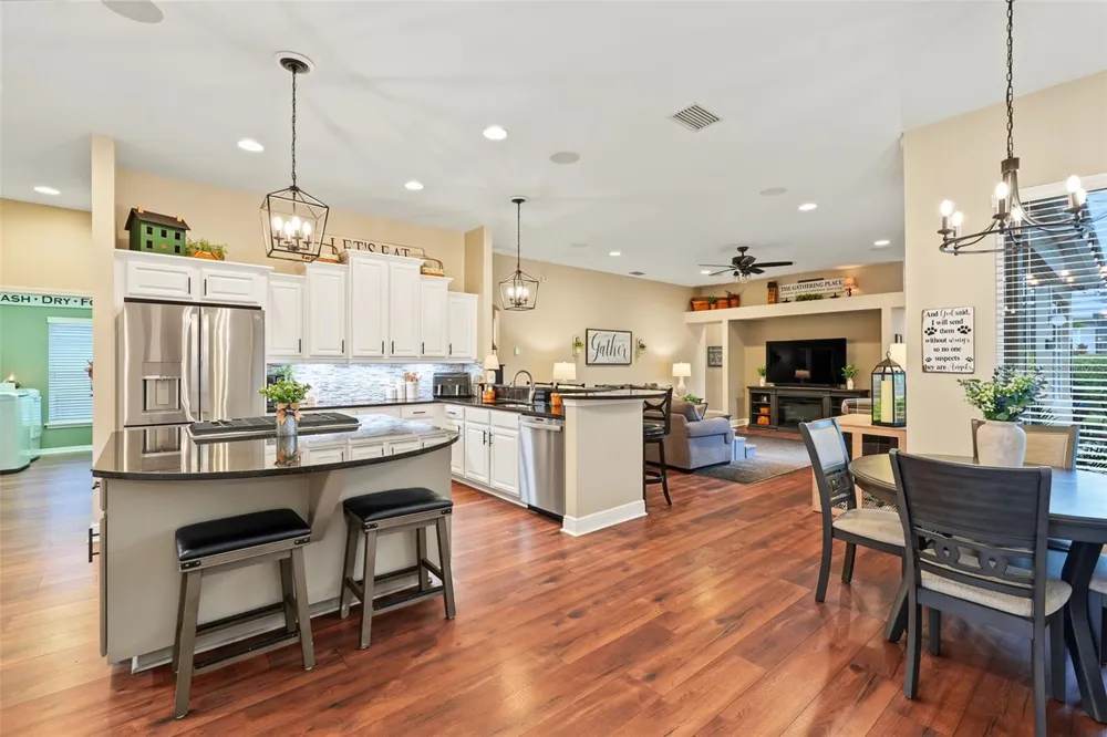 3187 ST MARTIN STREET Tarpon Springs, FL 34688