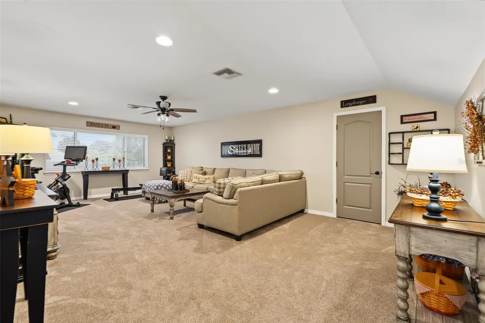 3187 ST MARTIN STREET Tarpon Springs, FL 34688