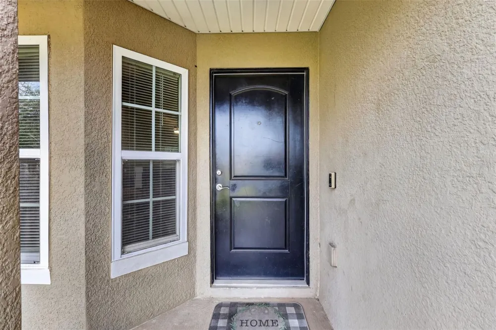 702 CHELSEA AVENUE Fruitland Park, FL 34731