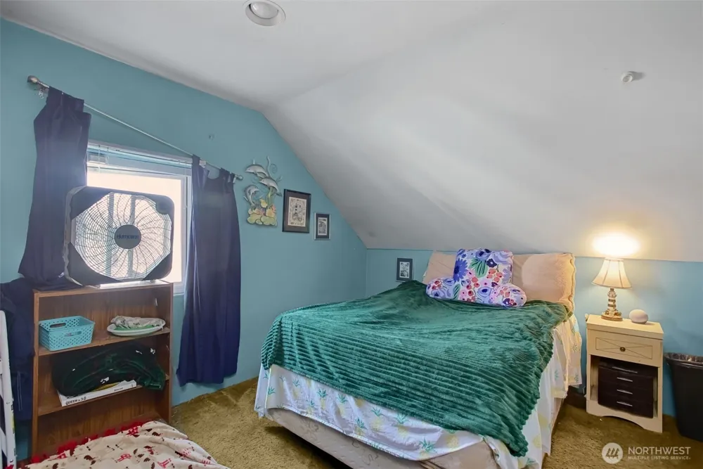 1621 E 32nd Street Tacoma, WA 98404