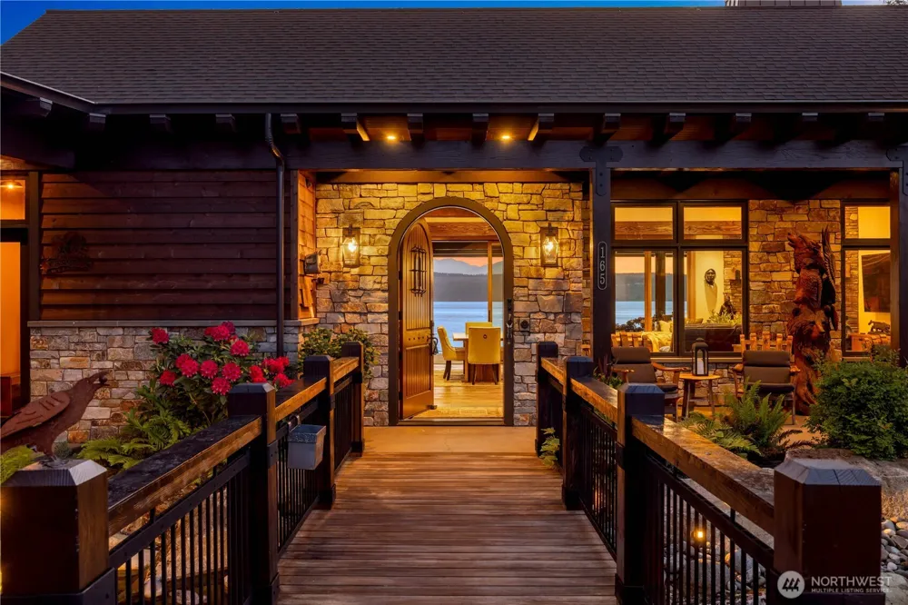 165 NE Kinman Road Poulsbo, WA 98370
