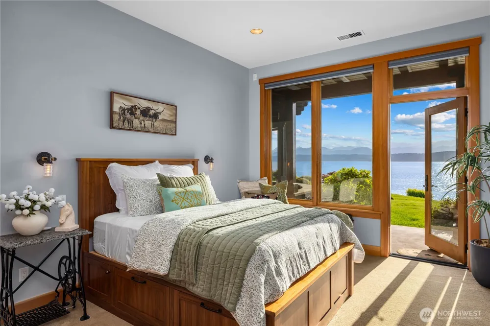 165 NE Kinman Road Poulsbo, WA 98370