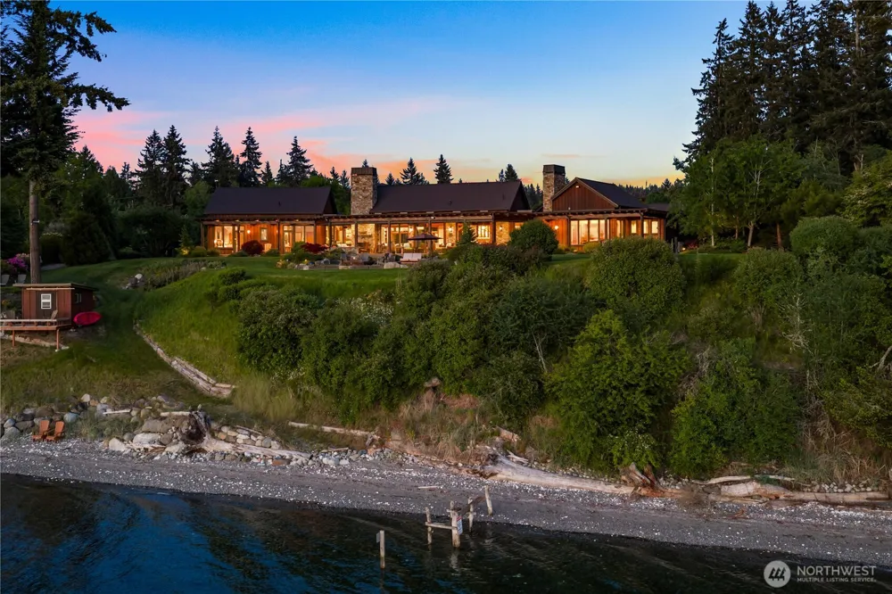 165 NE Kinman Road Poulsbo, WA 98370