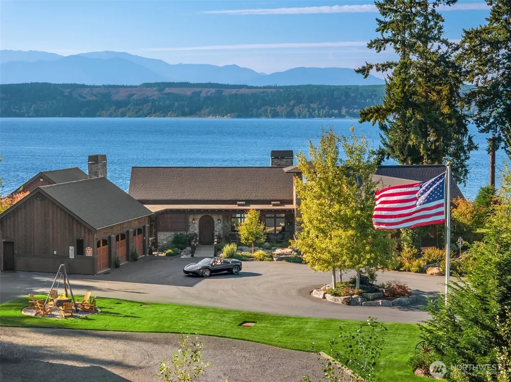 165 NE Kinman Road Poulsbo, WA 98370