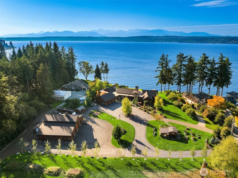 165 NE Kinman Road Poulsbo, WA 98370