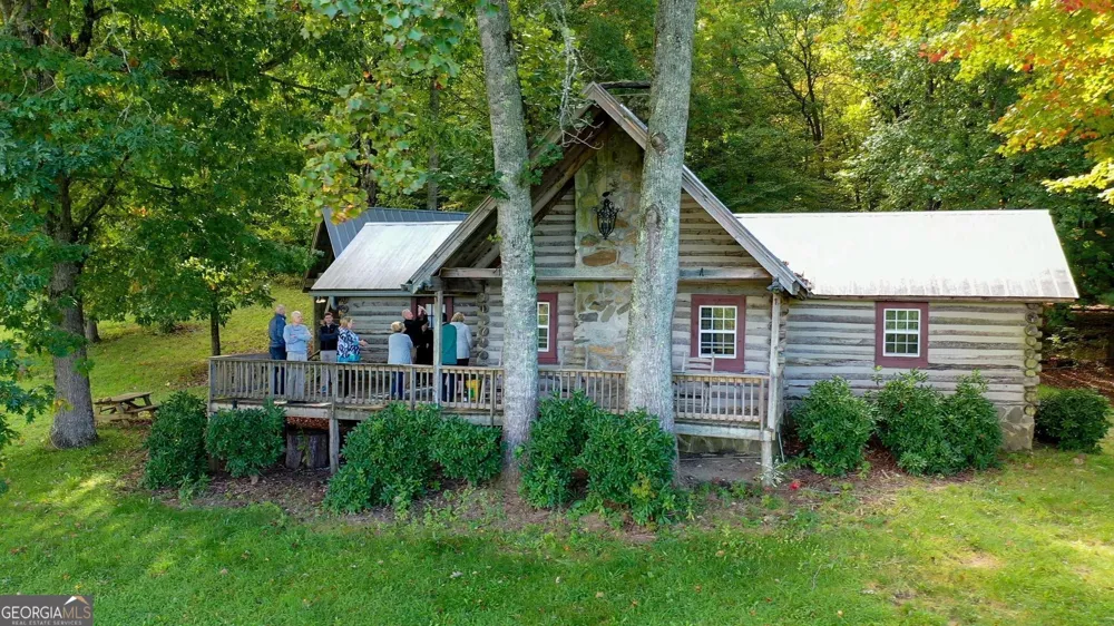 0 Lloyds CV Scaly Mountain, NC 28775
