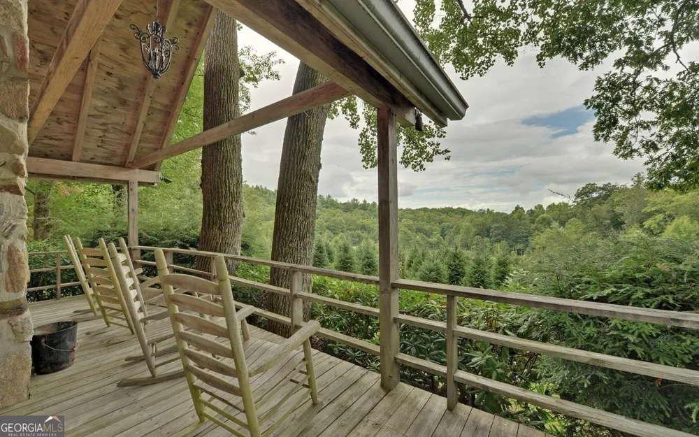 0 Lloyds CV Scaly Mountain, NC 28775