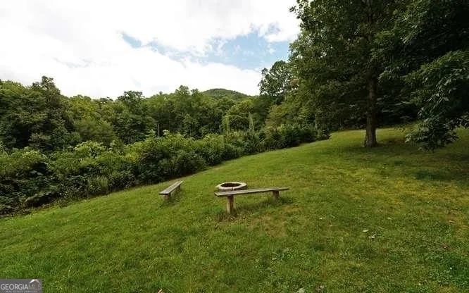 0 Lloyds CV Scaly Mountain, NC 28775