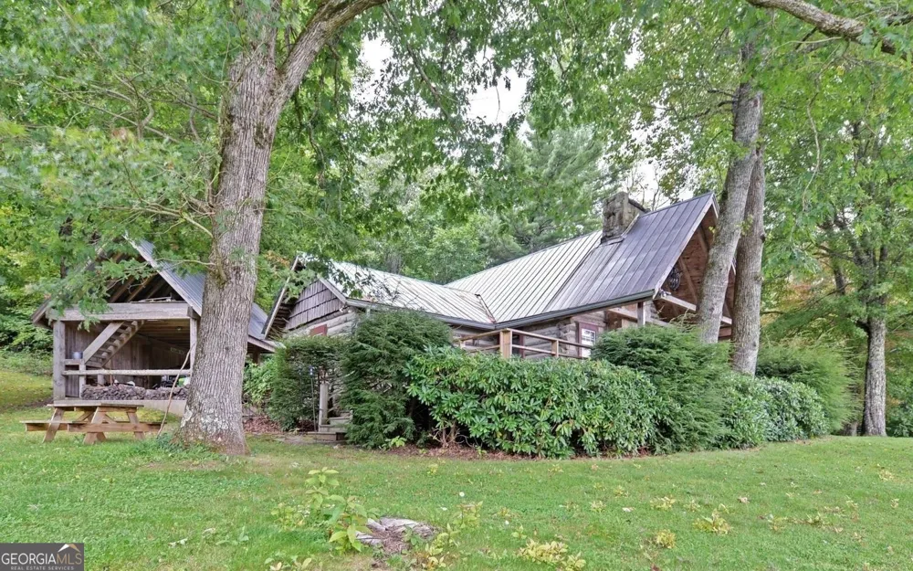 0 Lloyds CV Scaly Mountain, NC 28775