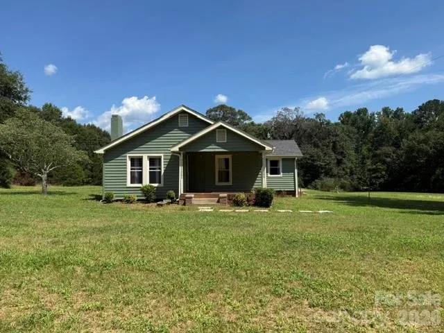 418 We Padgett Road Bostic, NC 28018