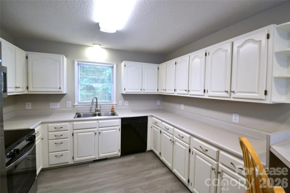 7015 Spruce Pine Trail Waxhaw, NC 28173