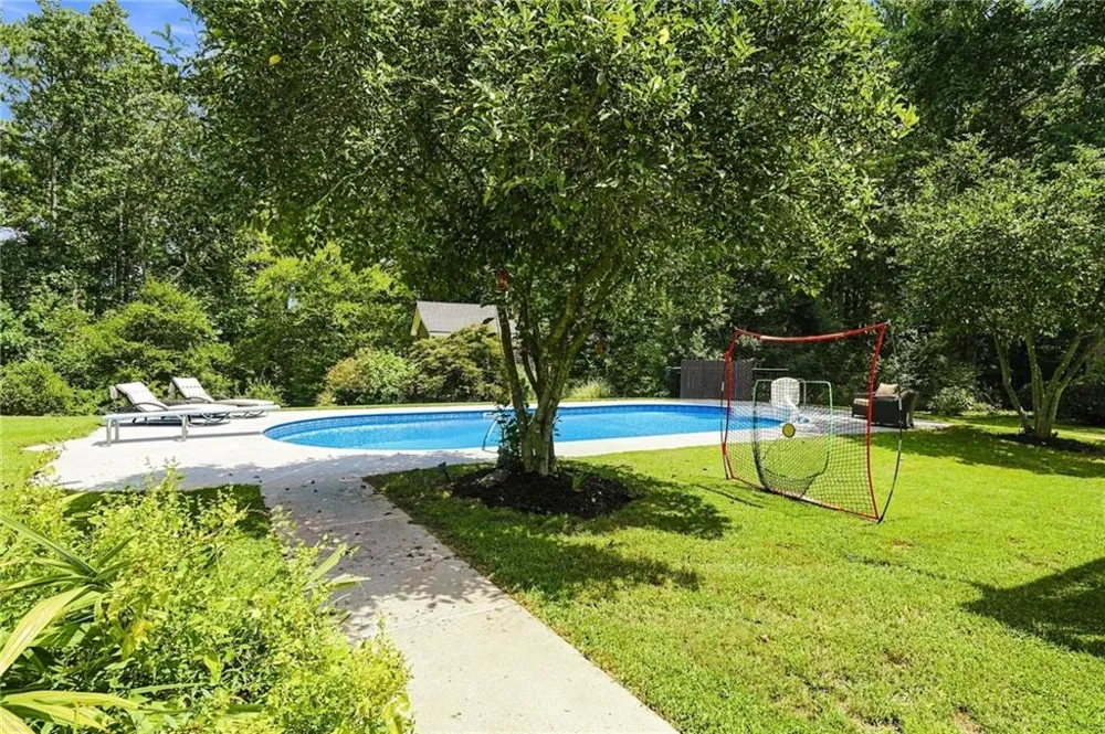 251 Bethany Farms Drive Ball Ground, GA 30107