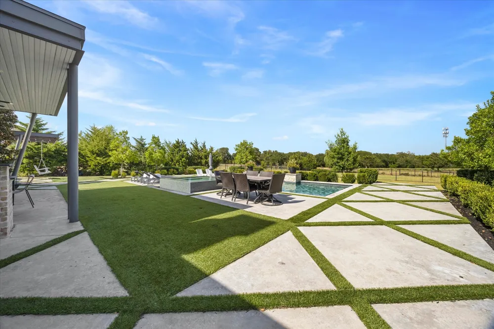 884 Tranquility Drive Heath, TX 75032
