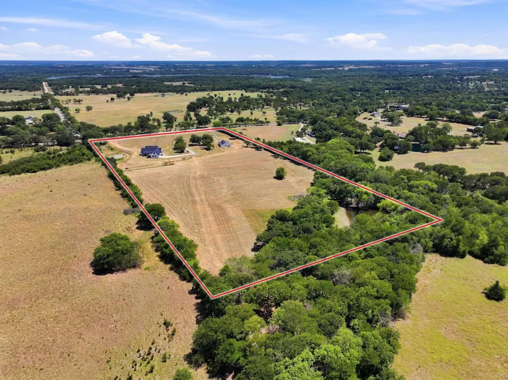 639 Eisenhower Road Denison, TX 75020