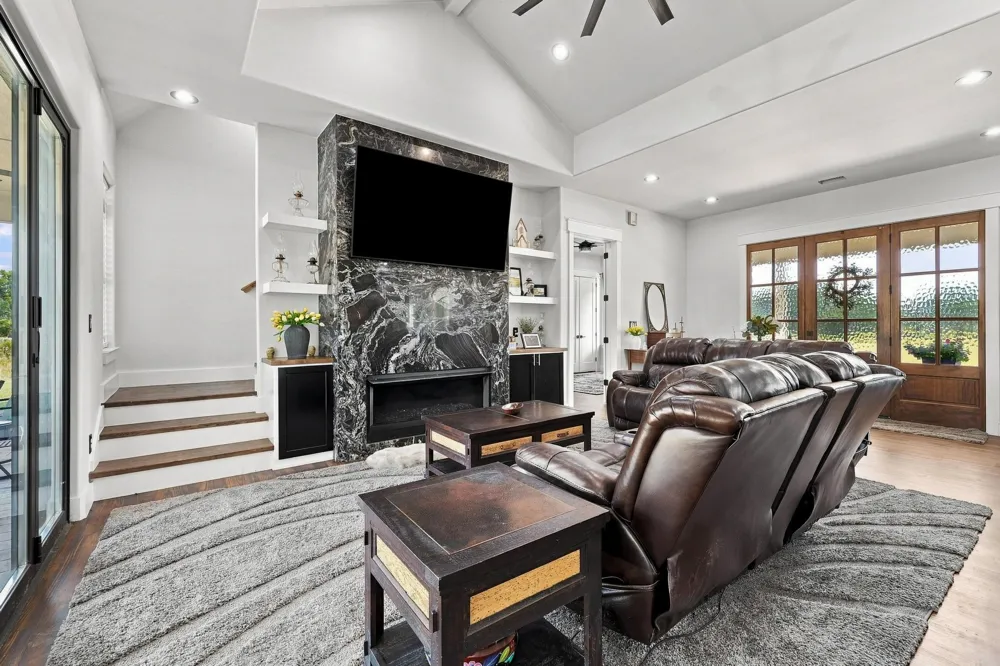639 Eisenhower Road Denison, TX 75020