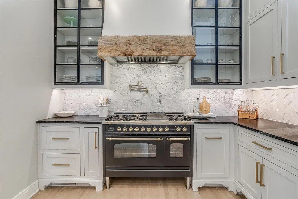 357 Wood Lake Road Aledo, TX 76008