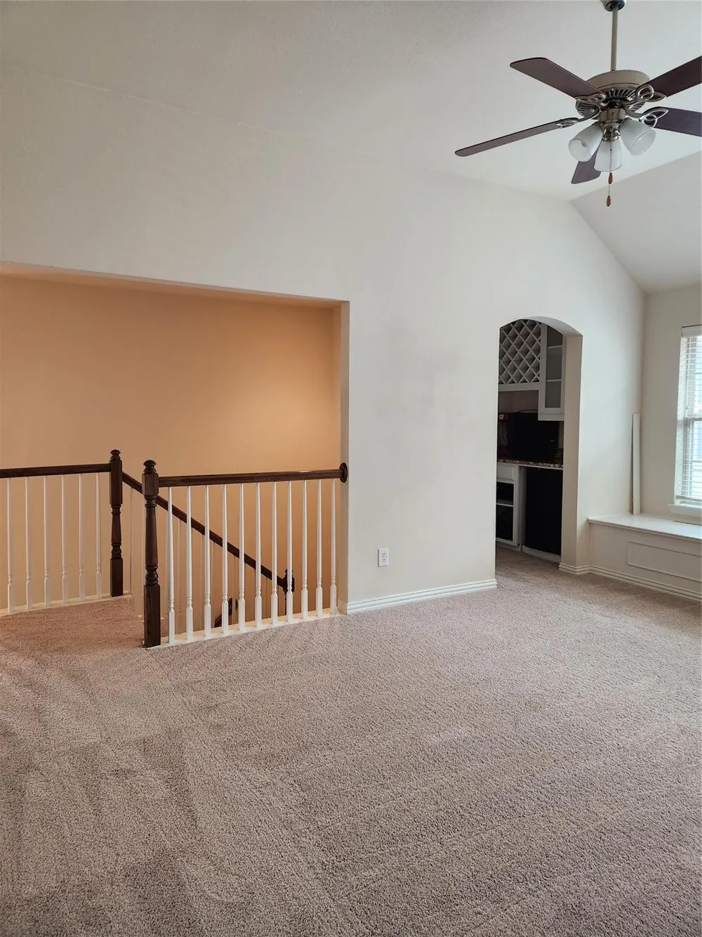 305 Eastland Drive Lewisville, TX 75056
