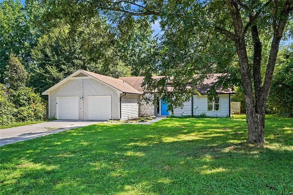 3099 Shoal Creek Court Rex, GA 30273