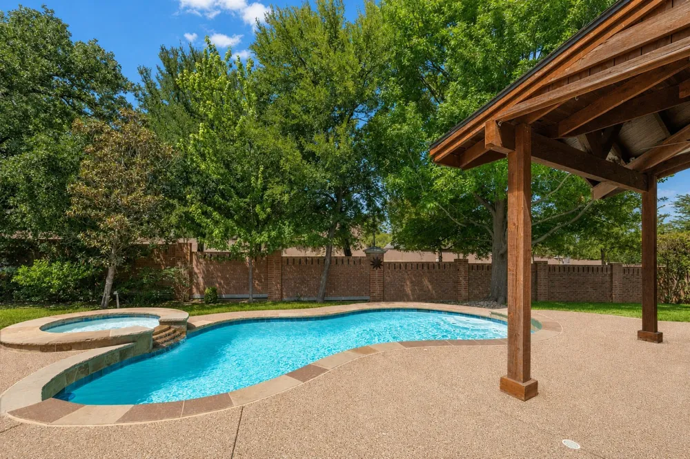 700 Crown Court Keller, TX 76248