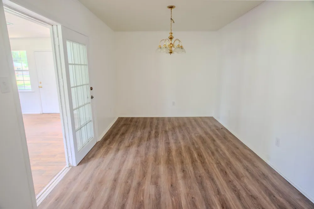 212 Avenue B Brazoria, TX 77422